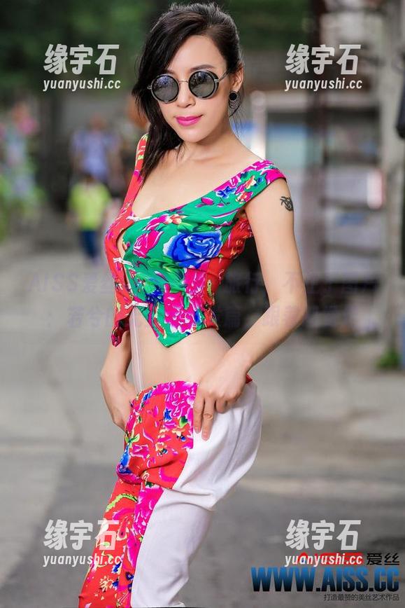 AISS爱丝(黄金版) - 旅行，不止于图片：若兮的无圣光出发篇，跟着感觉走-缘宇石
