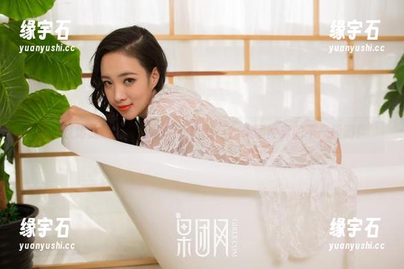 你见过如此娇艳红唇的写真作品吗？果团网真的不一般啊！-缘宇石