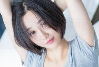 IMiss爱蜜社 - 九尾ivy写真的肉丝，身材这波有点玄机吧？