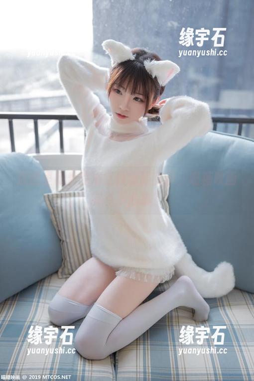 原图里藏着的浴室体操服暗示，喵糖映画有点小心机？-缘宇石