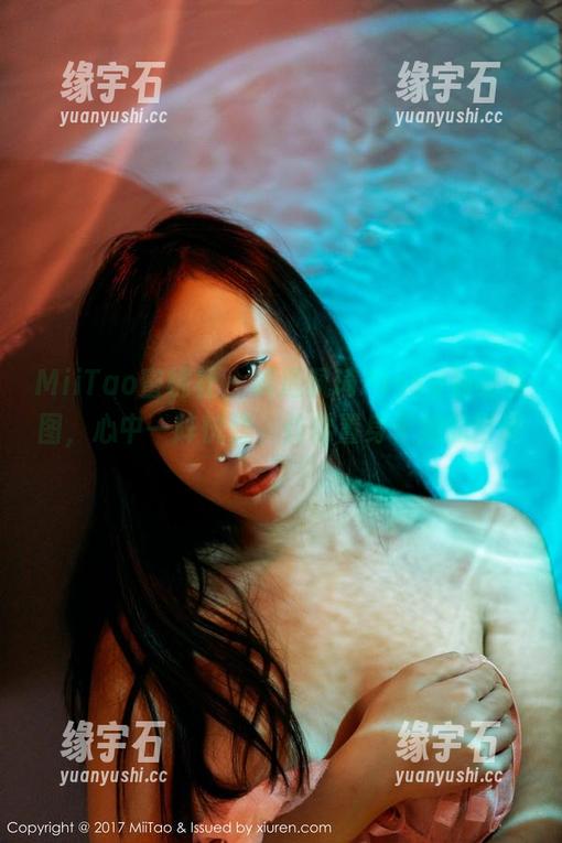 MiiTao蜜桃社 - 精选佩琦Pinky油亮原图，心中一阵恍惚，仿佛置身于她的世界。-缘宇石