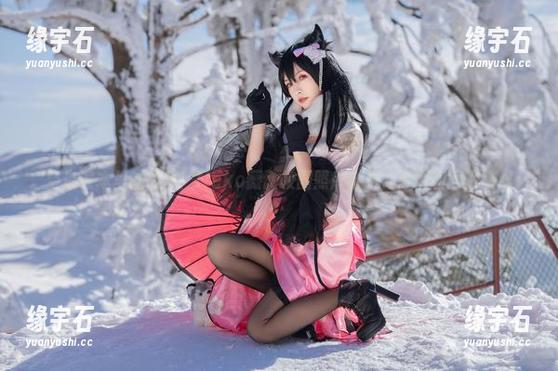 空白课本里的故事:Neko薇薇校园照片合集,心情和回忆交织-缘宇石 空白课本里的故事:Neko薇薇校园照片合集,心情和回忆交织-缘宇石