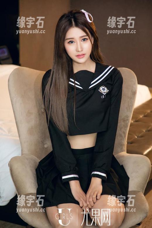 UGirls尤果网 - 霓梓心眼镜：一套写真全集，居然让我忍不住想买眼镜！-缘宇石