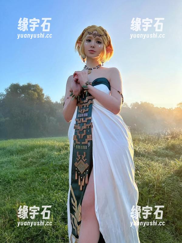 Vinnegal厨娘的新图集更新，跟着她一起感受那种‘吃’的艺术！-缘宇石