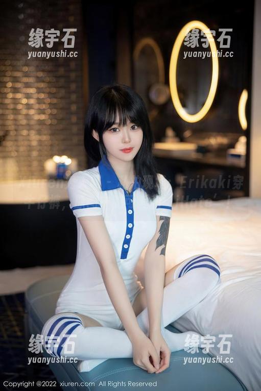 Xiuren秀人网 - 私拍现场：Erikaki穿牛仔裤，原图中的可爱和‘iHate’！-缘宇石
