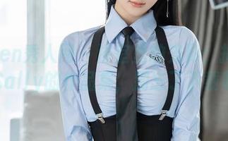 Xiuren秀人网 - 浴室里的光影：揭开夏诗雯Sally的作品集，别忘了下载收藏！