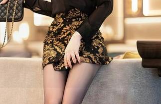 Xiuren秀人网 - 徐莉芝Booty的长腿图集，下载之后你会明白，腿长真的是一种超能力！