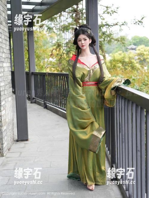 Xiuren秀人网 - 黑色木木hanna：探索那些无法用言语表达的原图图集-缘宇石