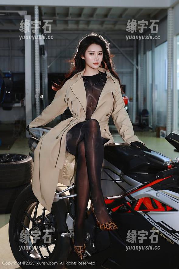 Xiuren秀人网 - 田兮白和她的白衬衫：这张图片下载后是不是能让我也变得那么优雅？-缘宇石
