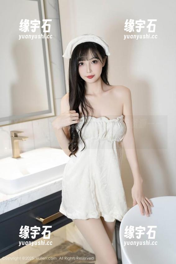 Xiuren秀人网 - 程程程的美足资源——简单几张，梦幻无穷！-缘宇石