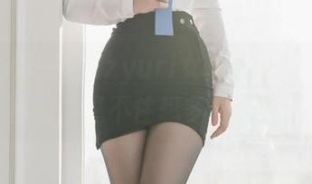 最近刷到一堆Zzyuri女孩的最新资源，真的是忍不住想多看几眼！