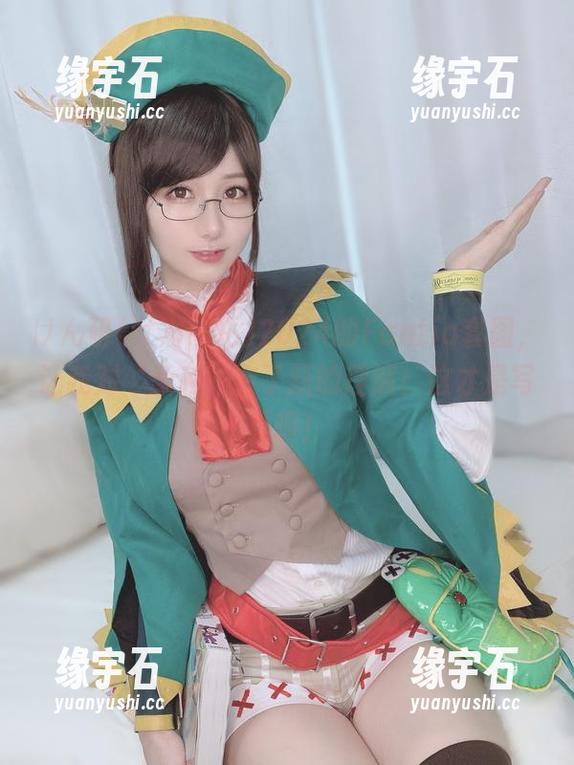 けん研(けんけん)2024的Fantia套图，让我对‘柔和’有了新的理解！这才是写真嘛！-缘宇石