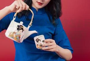 丽柜 - 免费获取！汐汐教你怎么玩转丝足圣宴合集，眼睛不够用啊！