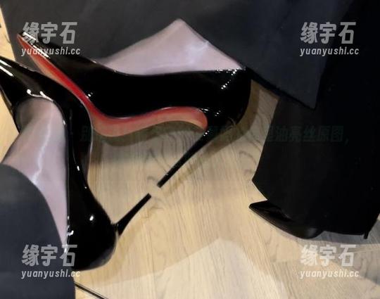 微密圈 - 别瞎说！看保守的二舅妈的库里油亮丝原图，才知道什么叫动人心弦！-缘宇石