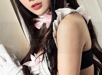 克拉女神 - 图库里的纯白，不止是颜色，嘉萌的资源真有种说不出的感觉。