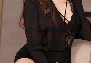 克拉女神 - 瑞莎蕾丝在线写真：看完我直呼，难道我真的爱上蕾丝了吗？
