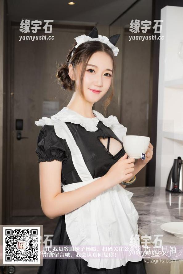 克拉女神 - 美脚控看过来！钟淇的写真图集，包你眼前一亮！-缘宇石