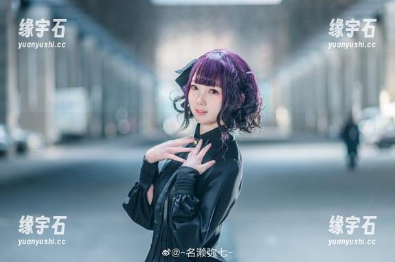 进入名赖弥七的浴室:这份写真集分享,怎么能不让人想入非非?-缘宇石 进入名赖弥七的浴室:这份写真集分享,怎么能不让人想入非非?-缘宇石