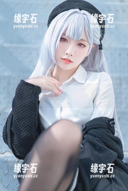 宫本樱的美腿图包我已打开，抵挡不住那种瞬间！-缘宇石