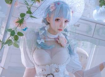 小野寺地瓜的术呆女仆私拍，看看这个表情，简直是生活的真实写照！