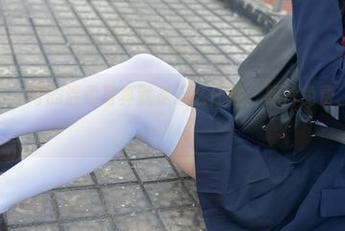少女秩序 - 晞可的温柔写真就是这么任性，照片免费、温柔无限！
