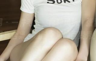 尤果网 - 一件毛衣，两种风格：张馥棋的写真合集，随时上演的百变秀！