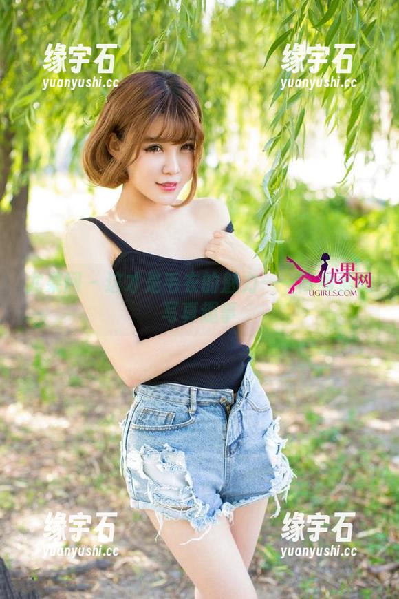 尤果网 - 这才是毛衣的魅力——陈雅漫的写真趣事-缘宇石