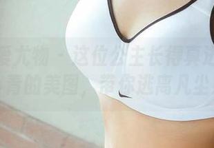 尤果网爱尤物 - 这位公主长得真逃——艾小青的美图，带你逃离凡尘！