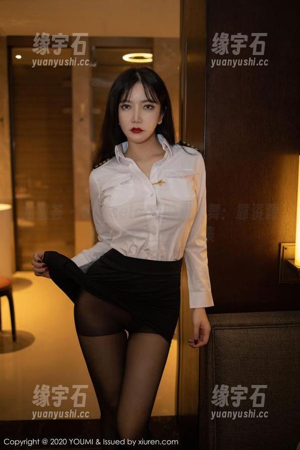 尤蜜荟 - 娜露selena的双人舞：靠资源和幽默撑起的作品集-缘宇石