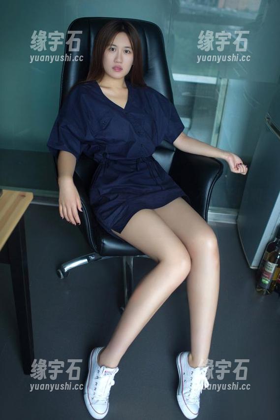 推女郎 - 土豆姐的日常图集，不限于脸和身材的分享，更多是气质！-缘宇石