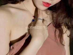 梦丝女神 - 校服也能穿出花月舞的流行感？图片证明青春没有时间限制！