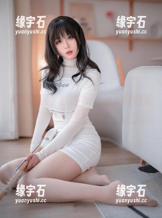 海克斯科技小蛋糕写真：一抹皮衣的性感影子，谁能拒绝？-缘宇石