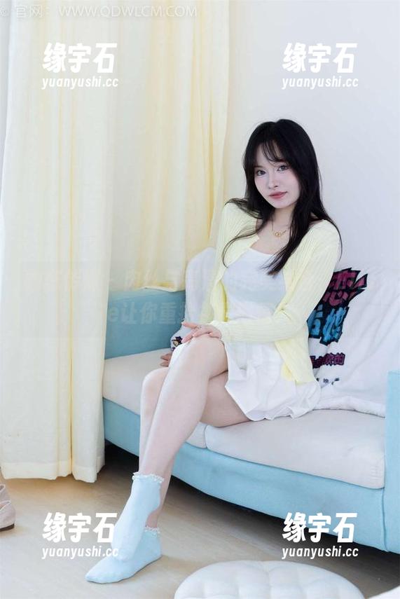 物恋传媒 - 肉丝与高清的完美结合，Elise让你重拾视觉激情！-缘宇石