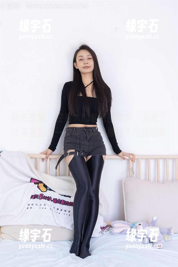 物恋传媒 - 在嘉木的私房图集中，发现了比基尼的另一种美，捕捉那些不经意的瞬间！-缘宇石