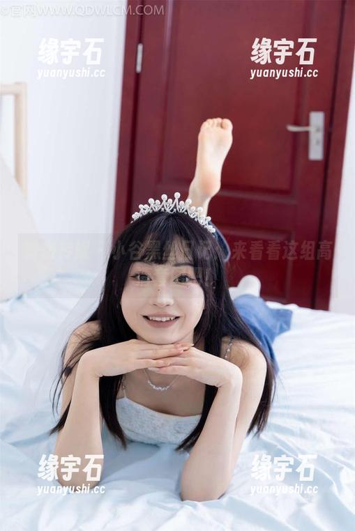 物恋传媒 - 小谷黑丝日记：来看看这组高清套图吧！-缘宇石