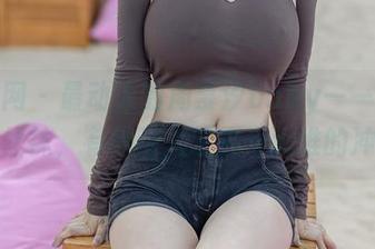 秀人网 - 最动人的周慕汐baby——图册里的丝袜，有种让人想买一大堆的冲动！
