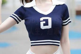 秀人网 - 娜娜baby化身白裙女神，资源丰富到让你怀疑人生，捡漏小能手快来！