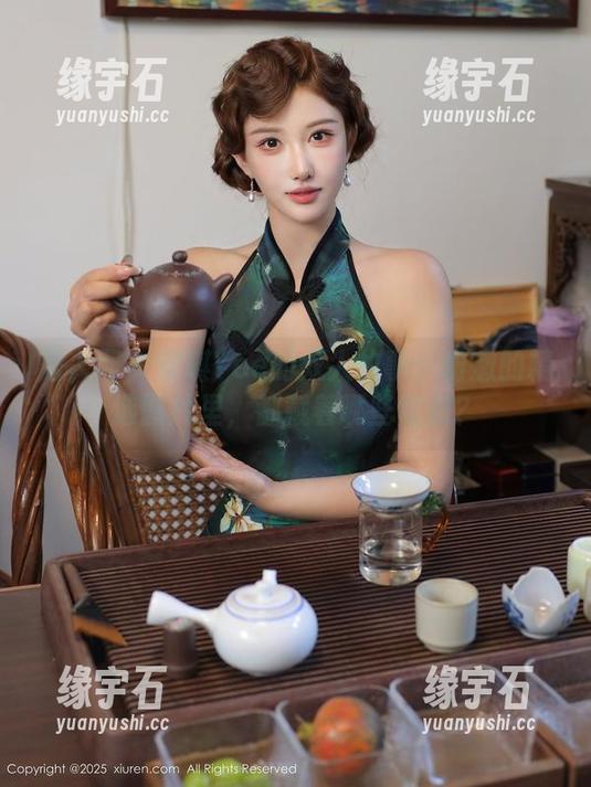 秀人网 - 安琪Yee的双人故事：粉嫩的精选图片里，都藏着哪些甜蜜？-缘宇石