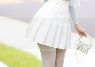 秀人网 - 私拍礼服新玩法！小小白思宜的美图让人想每天都约会！