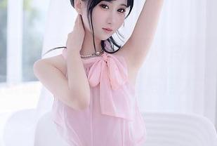 秀人网 - 看尤妮丝的全套水手服，图片里的优雅和俏皮，真混搭得太好！