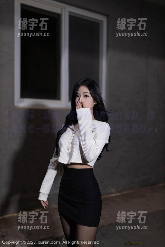 秀人网 - 就她！程程程和她的白衬衫，作品集看一眼就被吸引，写真感觉满满的。-缘宇石