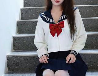 秀人网 - 全套美脚，糯美子MINIbabe用图片告诉你什么叫绝美！