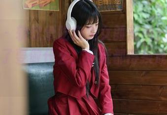 秀人网 - 软软爱吃肉兔女郎美图，看得我差点忘了要做什么，壁纸都得换成她的了！