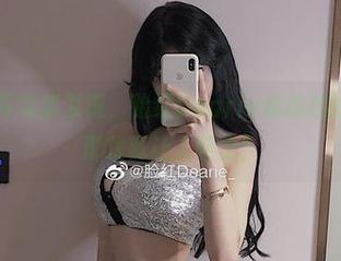 微密圈 - 写真新发现，脸红Dearie越拍越好，爱你的形状真让人怀念！