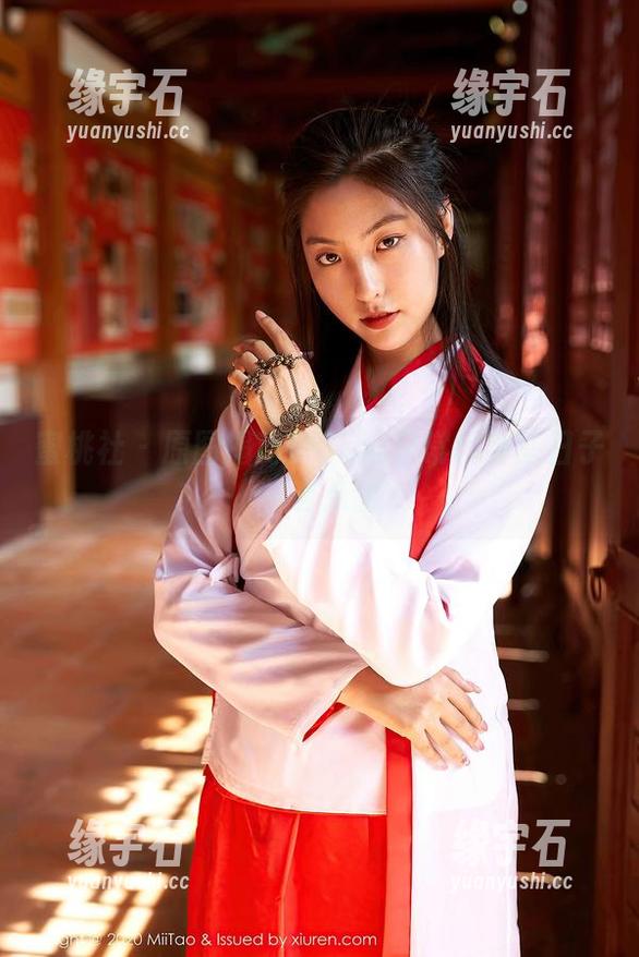 蜜桃社 - 原图揭秘：Gina日常的那些日子，有点甜-缘宇石