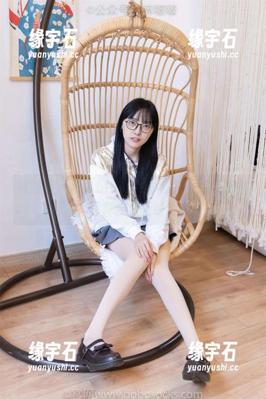 袜啵啵 - 让人blush的小甜豆，吊带肉丝写真合集上线！-缘宇石