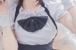 西园寺南歌的瑜伽写真，真是太优雅了，完美得让我怀疑她是不是天生就会这个！
