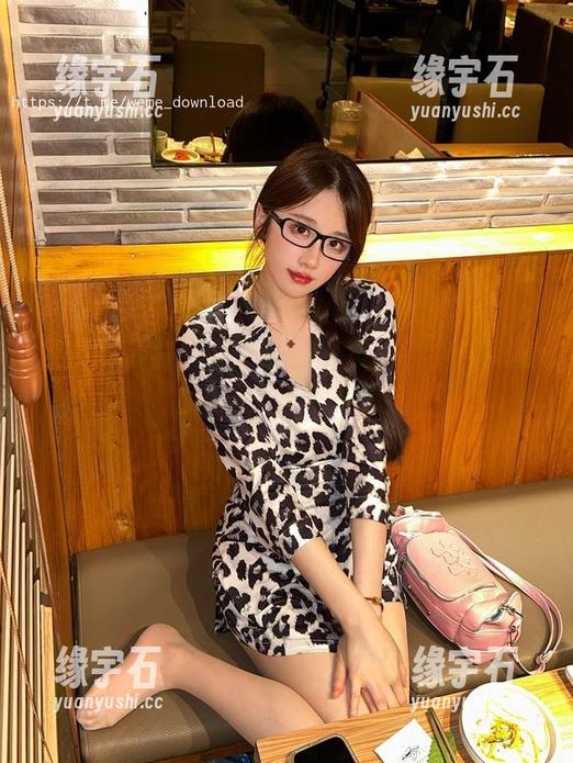 微密圈 - 轩子巨2兔的JK风格：定制图集让你爱上这个夏天！-缘宇石