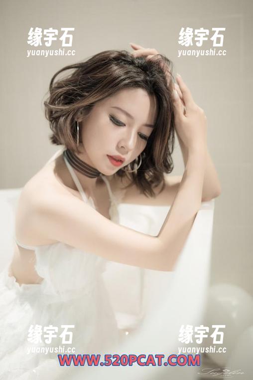轰趴猫 - 下载苏小暖美脚套图，感受脚尖上的优雅偷偷告诉你，这绝对不简单！-缘宇石