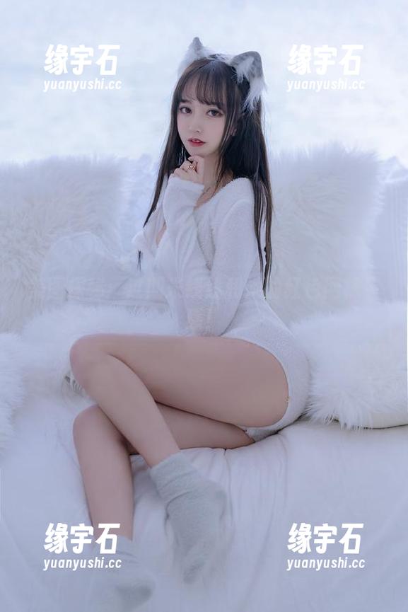 美图探秘:过期米线线和她的红色网袜灵感!-缘宇石 美图探秘:过期米线线和她的红色网袜灵感!-缘宇石